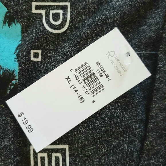 Long Sleeve T-shirt Hoodie - Picture 3 of 3